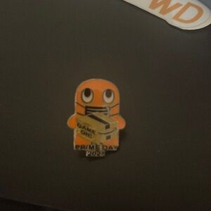 Amazon peccy pin GAME ON MASK